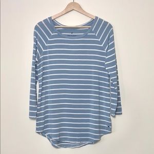 American Eagle Soft & Sexy T